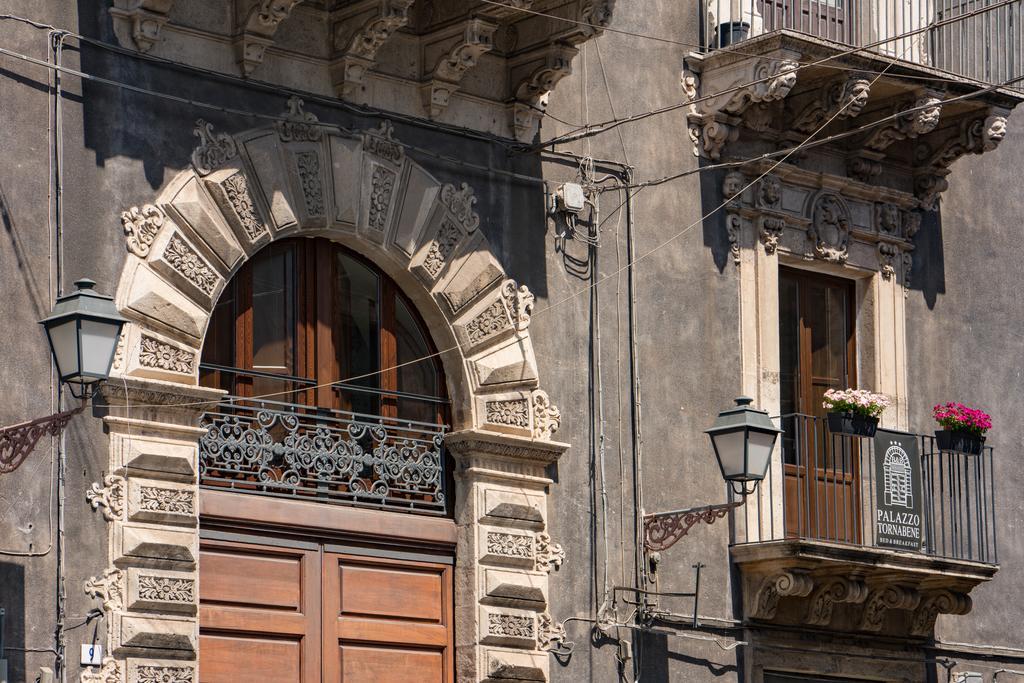 B&B Palazzo Tornabene Catania Bagian luar foto